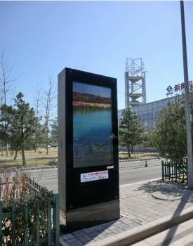 分析户外广告机深受大众喜爱的三大原因